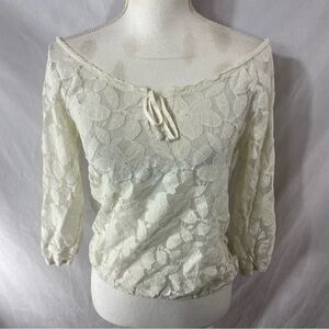American Eagle Off White Lace top